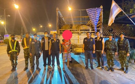 เจ้าหน้าที่ปฏิบัติภารกิจ ตั้งจุดตรวจ/จุดสกัดกั้น ได้ตรวจสอบ รถบรรทุกต้องสงสัยจำนวน ๑ คัน