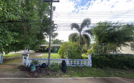 โรงเรียนบ้านห้วยผาลาด ตำบลแม่กุ อำเภอแม่สอด