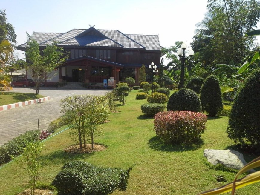 สวนดาบพร รีสอร์ท แม่สอด Suandarbporn Resort Mae Sot