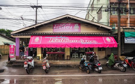 ร้านโรตีโอ่ง แม่สอด โรตีโอ่ง เจ้าแรกในแม่สอด