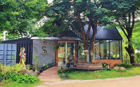 ภูกาษา คาเฟ่ Phukasa Cafe & Onsen