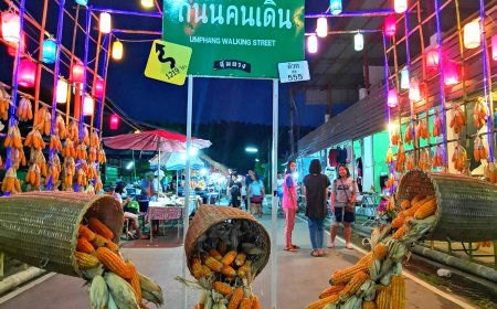 ถนนคนเดินอุ้มผาง