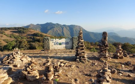 หม่อนคลุยสถานท่องเที่ยวในท่าสองยาง