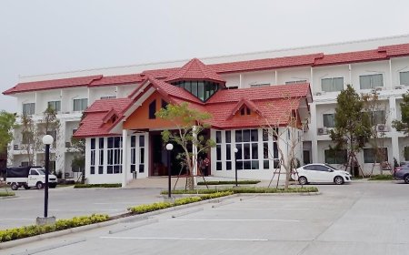 โรงแรมศิลาหยกแกรนด์ Silayok Grand Hotel