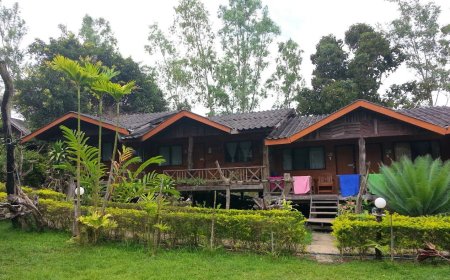แค้มป์สุขเสถียร Suksathien Camp