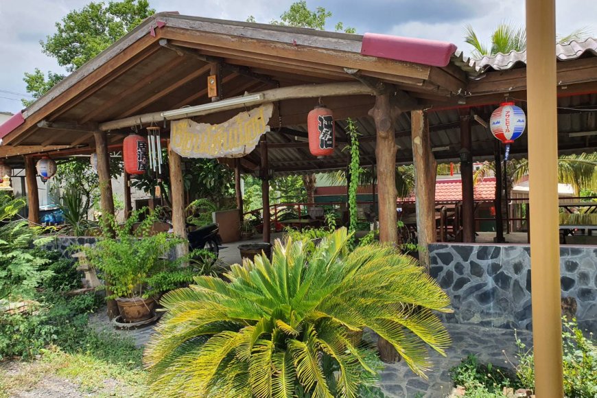 ร้านเรือนโสนน้อย (ดารุมะ) บ้านตาก