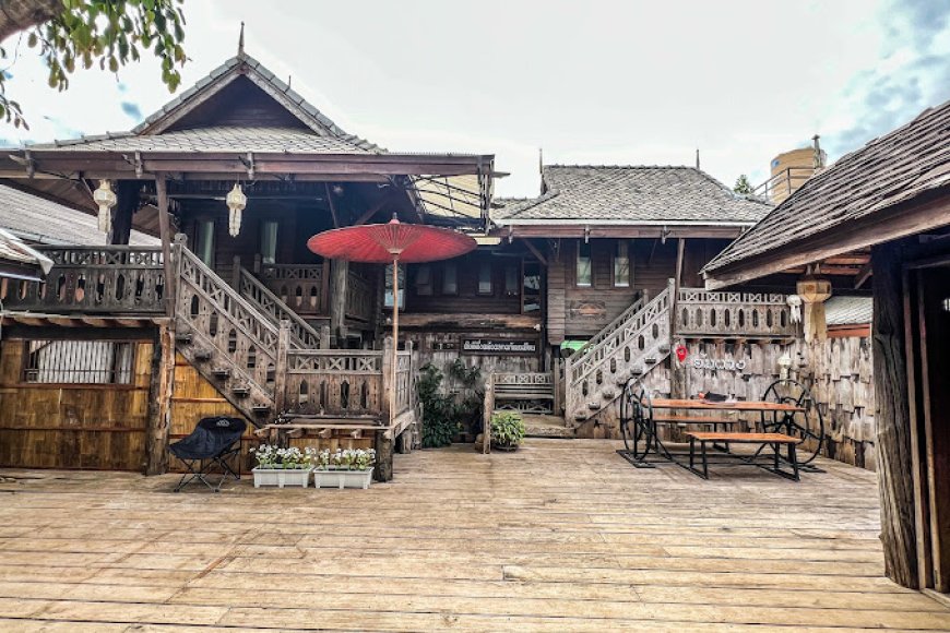 บ้านอาโม อาปา อำเภออุ้มผาง ตาก