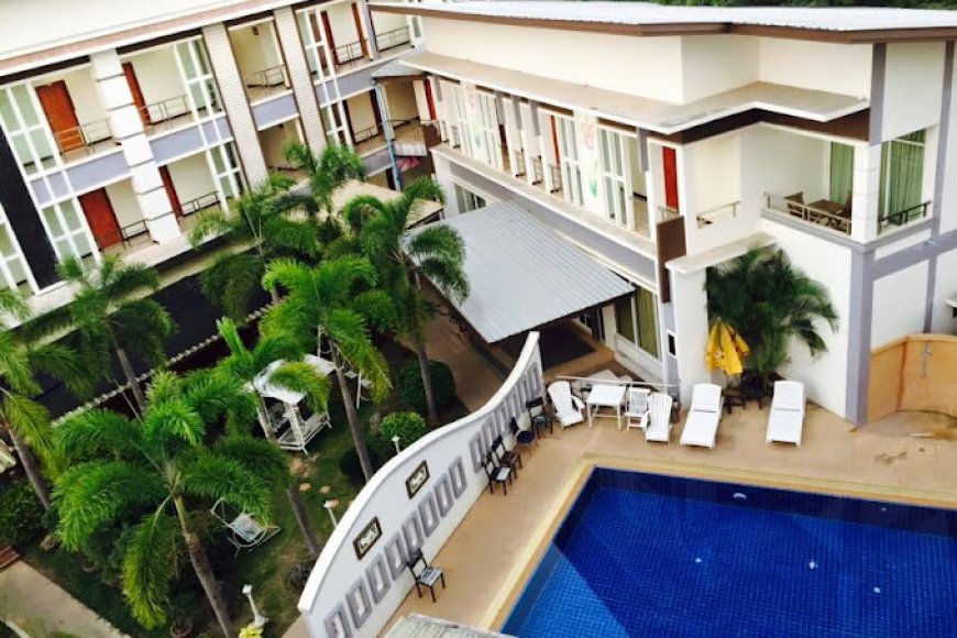 โรงแงมควีนพาเลส Queen Palace Hotel