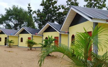 ฮักน้ำรีสอร์ท Hak Nam Resort