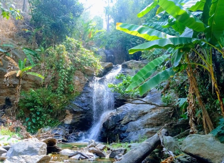 น้ำตกขุนห้วยแม่หละ KHUN HUAI MAE HLA WATERFALL