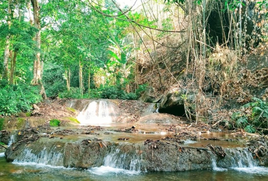 น้ำตกบูรณประภา Burnaprabha Waterfall