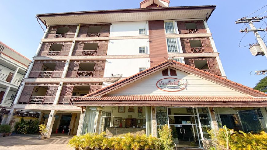 โรงแรมบ้านระเบียงไม้  Baanrabiangmai Hotel