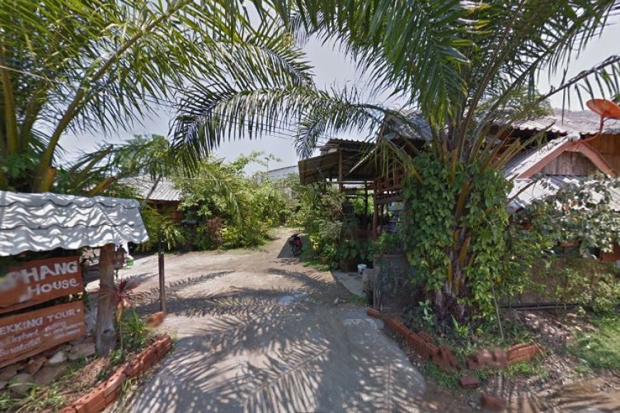 อุ้มผาง เฮ้าส์ Umphang House