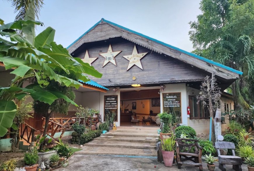 คลองสัก รีสอร์ท Khlong Sak Resort