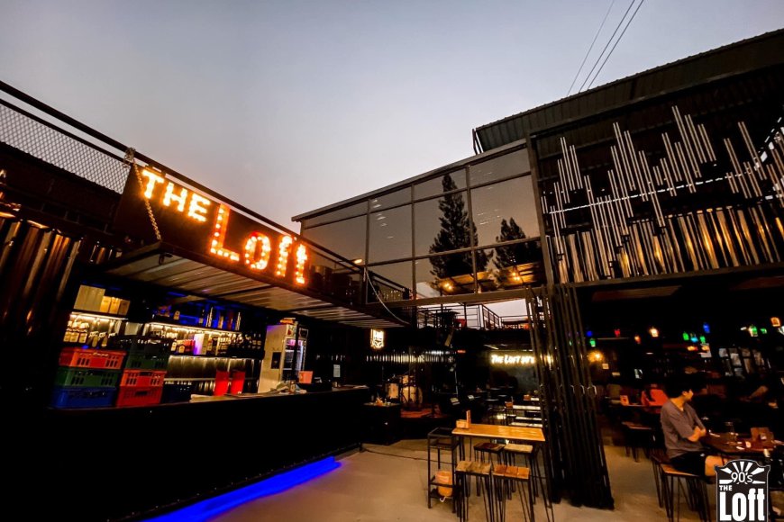 ร้าน The Loft 90's Measod รับสมัครเด็กเสิร์ฟ จำนวน 4 ตำแหน่ง