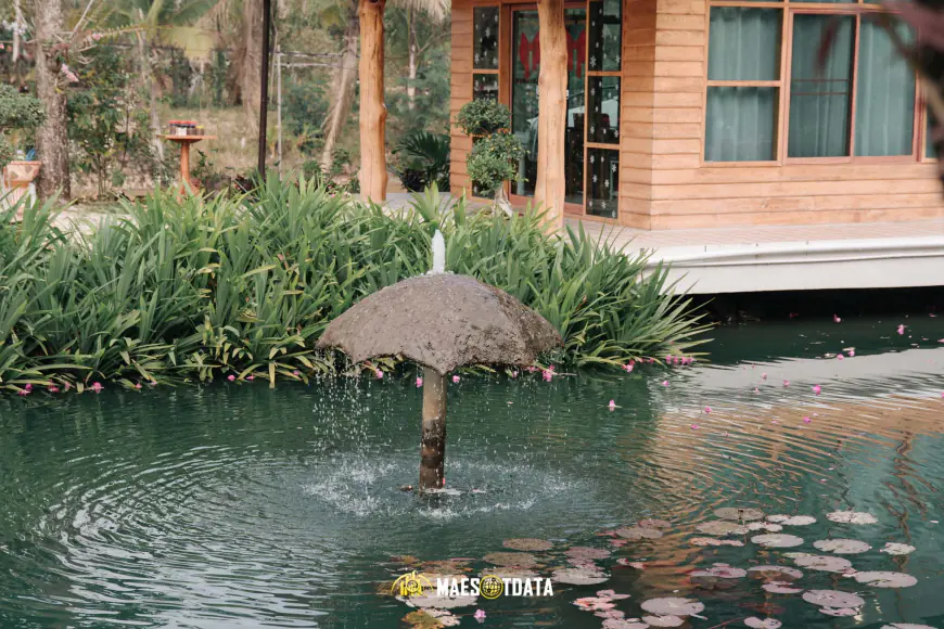 คาเฟ่บรรยากาศสวนสุดชิคในแม่สอดที่ Hits's House Cafe