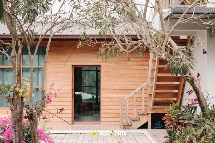 คาเฟ่บรรยากาศสวนสุดชิคในแม่สอดที่ Hits's House Cafe