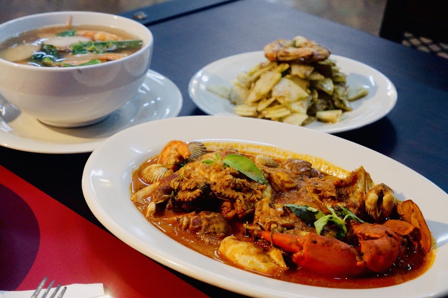 Laywaddy Bar & Restaurant