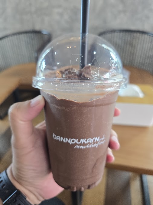 Bann Pu Karn café