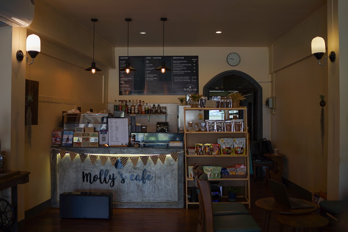 Molly's Cafe