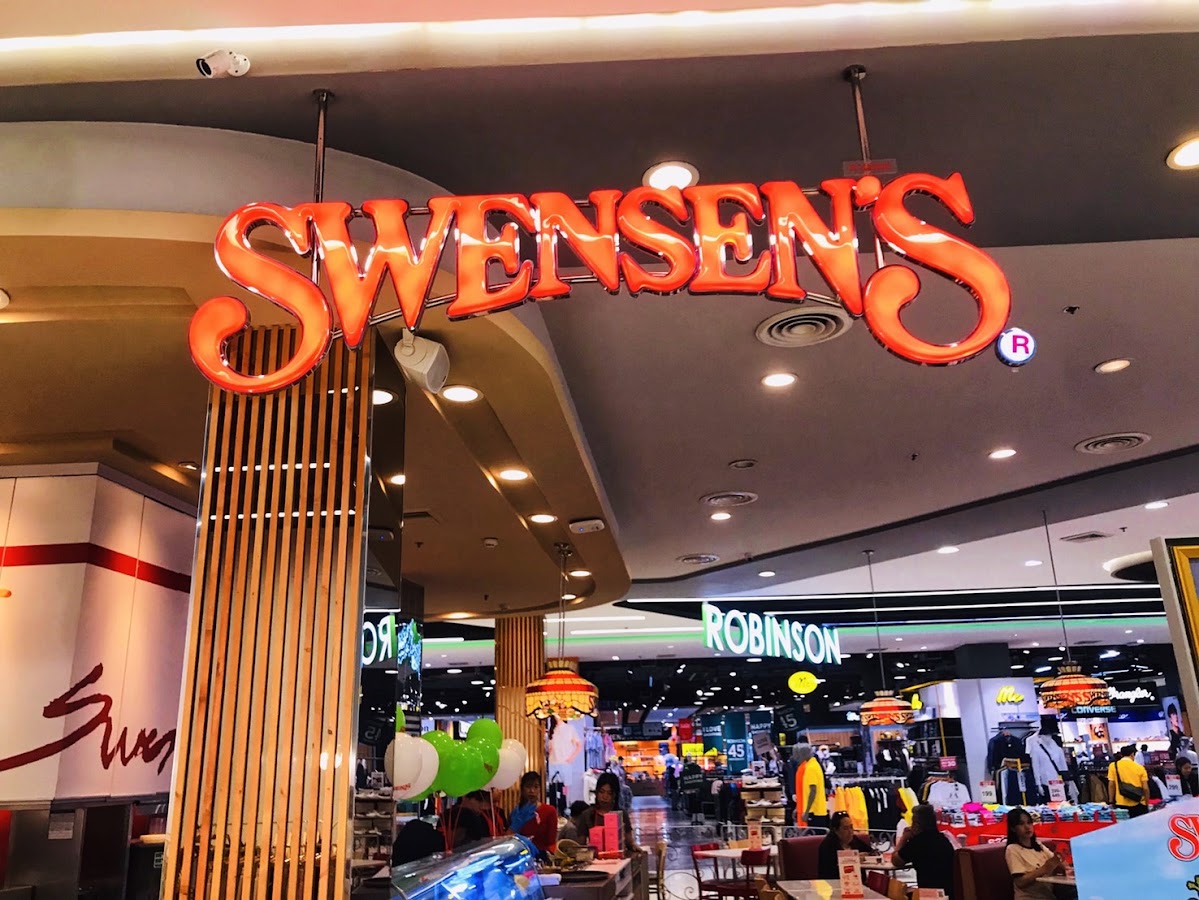 Swensen's Robinson Maesod