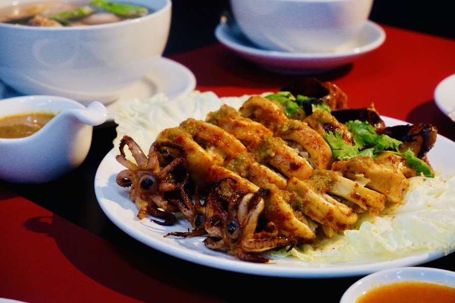 Laywaddy Bar & Restaurant