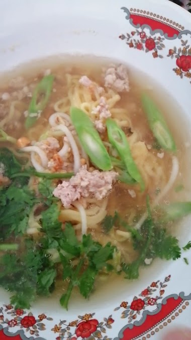 ก๋วยเตี๋ยวป้ายาน