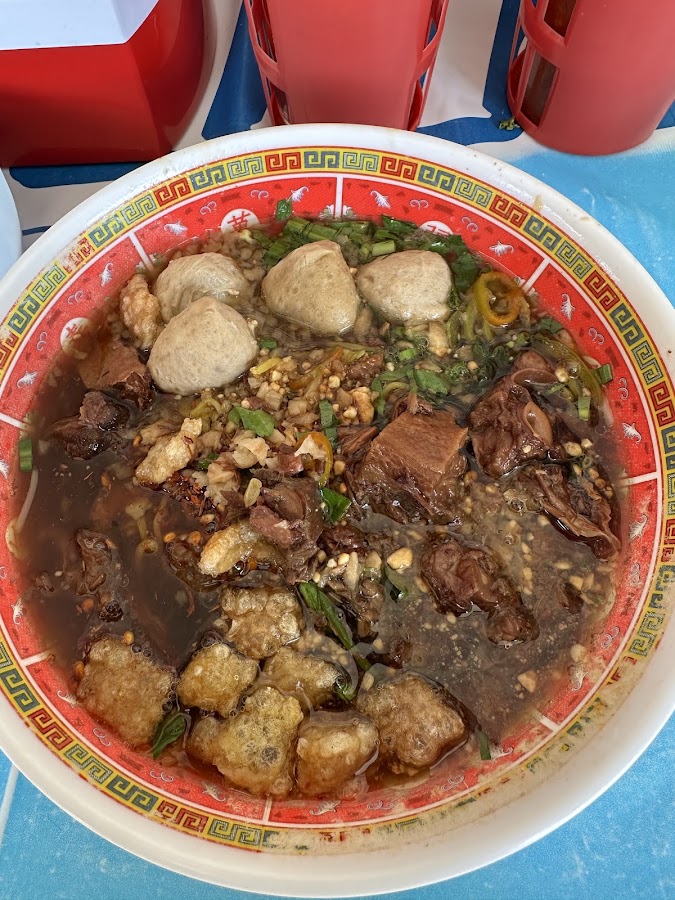 ก๋วยเตี๋ยวป้าลอง