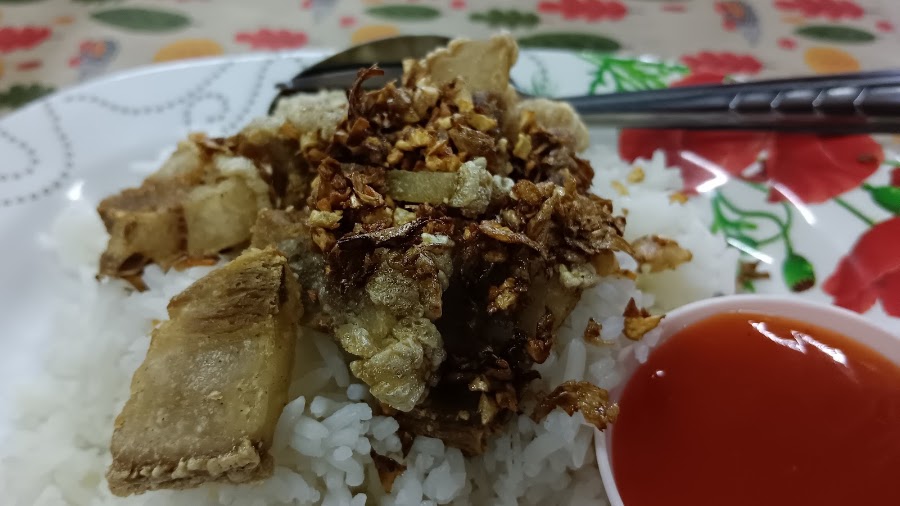 ถนนโต้รุ่งแม่สอด