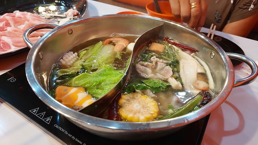 ชาบูอู๊ดเป็นต่อ สาขาแม่สอด
