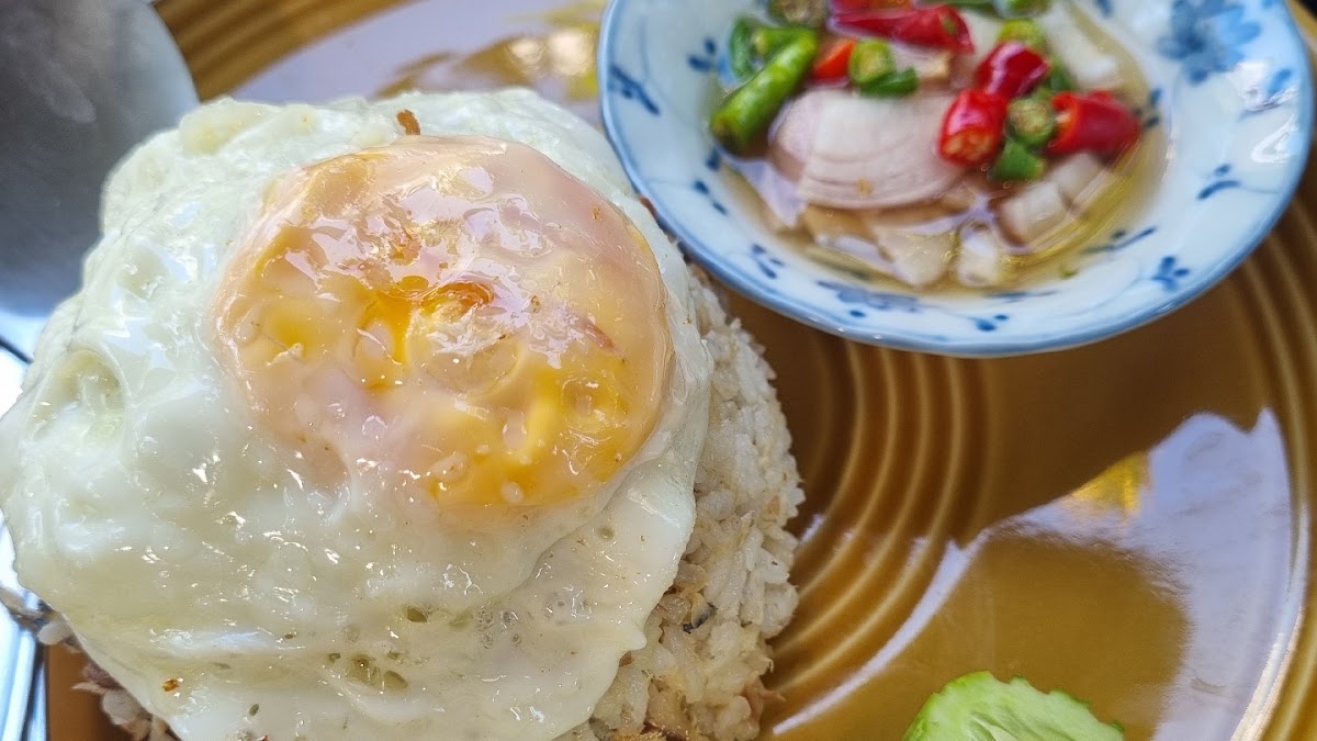 มาดามไข่ Madam eggs