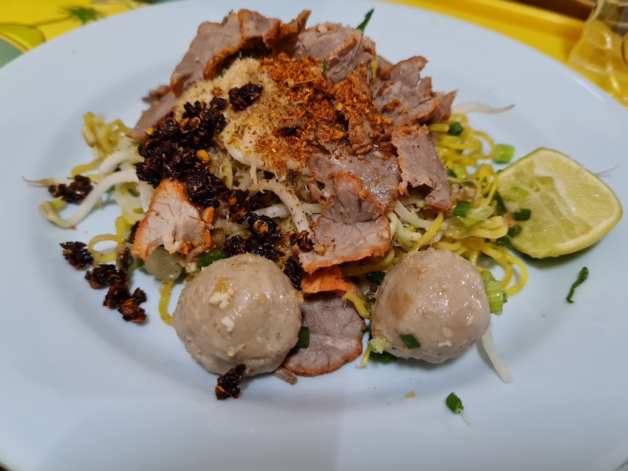 ก๋วยเตี๋ยวบ้านยาย