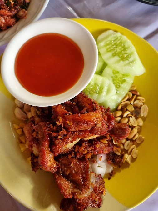 ร้านลาบลุงโอ๊ต (ลูกเขย) ร้านปัจจุบัน