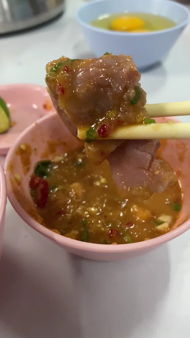 ร้านสุกี้หม้อไฟ