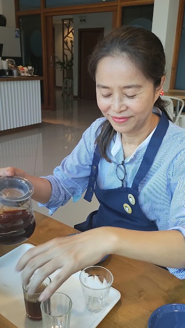 J2 Coffee & Journey