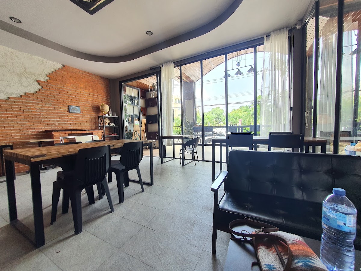 0% Bar & Restaurant