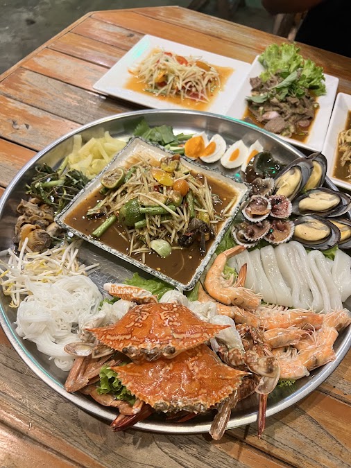 ตำยกครก นครแม่สอด