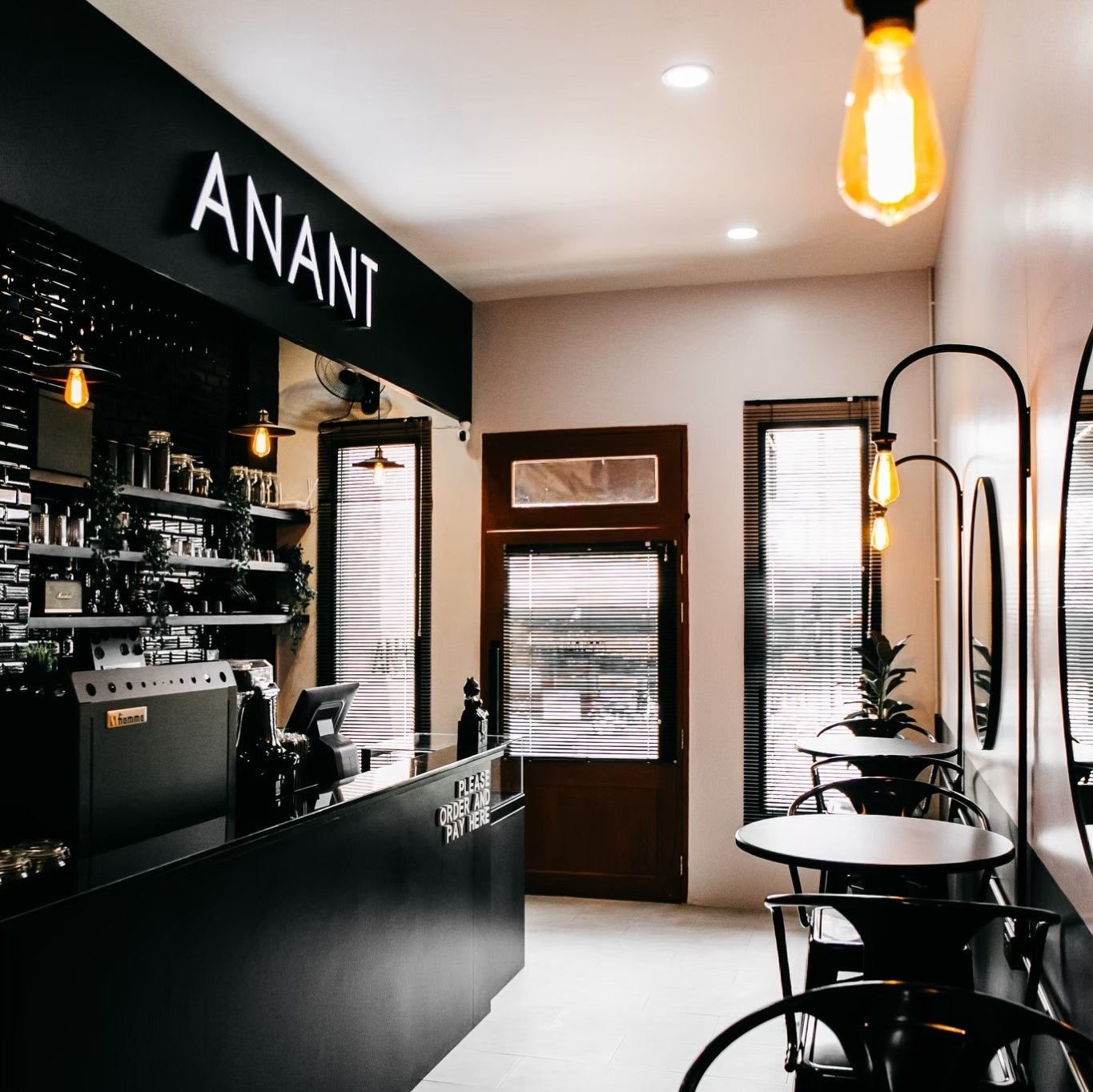 ANANT CAFE